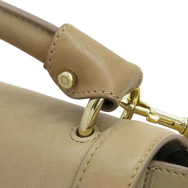 Ferragamo(��󰡸�) 21 G395 ���� ��ġ�� �ΰ� ��� ������ ���� ���ܳ� ��Ʈ�� + ��Ʈ�� [��������] �̹���5 - ���̺��� �߰���ǰ