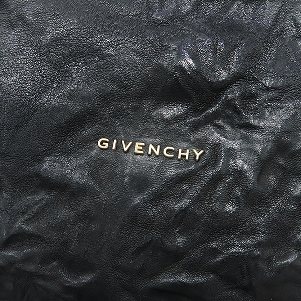 GIVENCHY(�����) ����Ų ��Ŭ �����÷� �ǵ��� L������ ����ΰ� ��Ʈ�� + �����Ʈ�� 2WAY [��������] �̹���3 - ���̺��� �߰���ǰ