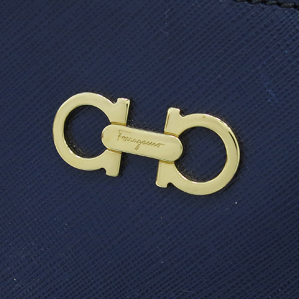 Ferragamo(��󰡸�) 21 E703 ROSSO ���̺� ���ǾƳ� 2WAY [��������] �̹���4 - ���̺��� �߰���ǰ