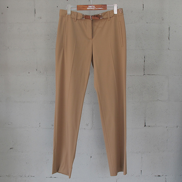 �����  ����