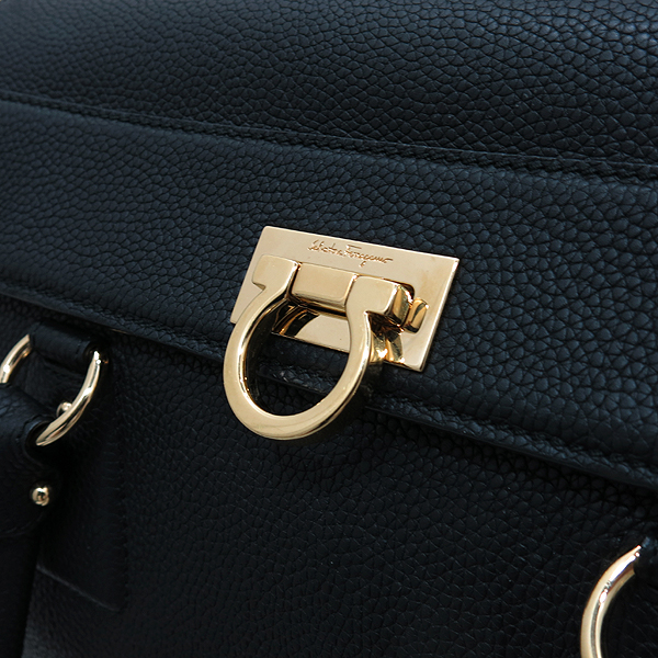 Ferragamo(��󰡸�) 21 F267 ���� ���� ���� �ΰ� ���� ��ġ�� �� ��� LOTTY(��Ƽ) L������ ��Ʈ �� ����� [��õ��] �̹���3 - ���̺��� �߰���ǰ