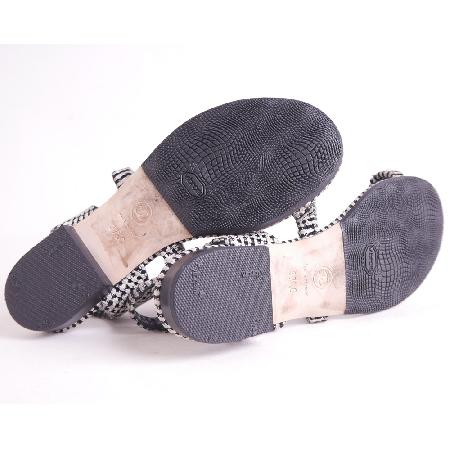 Chanel(����) Ʈ���� �ǹ� ü�� ���� ���� 37�� [����ż�����] �̹���4 - ���̺��� �߰���ǰ