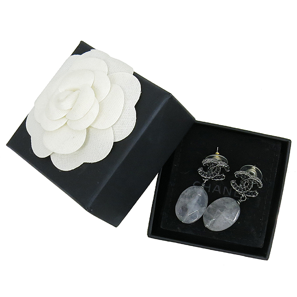 ����  �Ͱ���