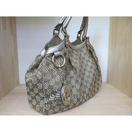 Gucci(����)�к긯 ��Ű �����(W) �̹���3 - ���̺��� �߰���ǰ