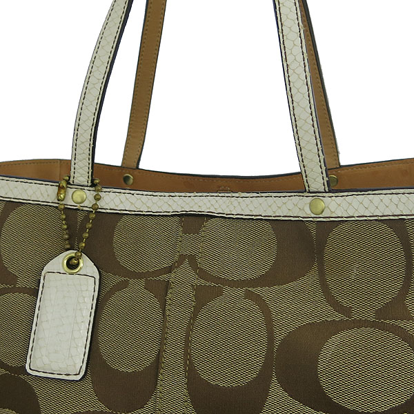 Coach(��ġ) 8626 �ñ״�ó �ڰ��� ���̺��� ���� Ʈ���� ����� [���빮��] �̹���3 - ���̺��� �߰���ǰ