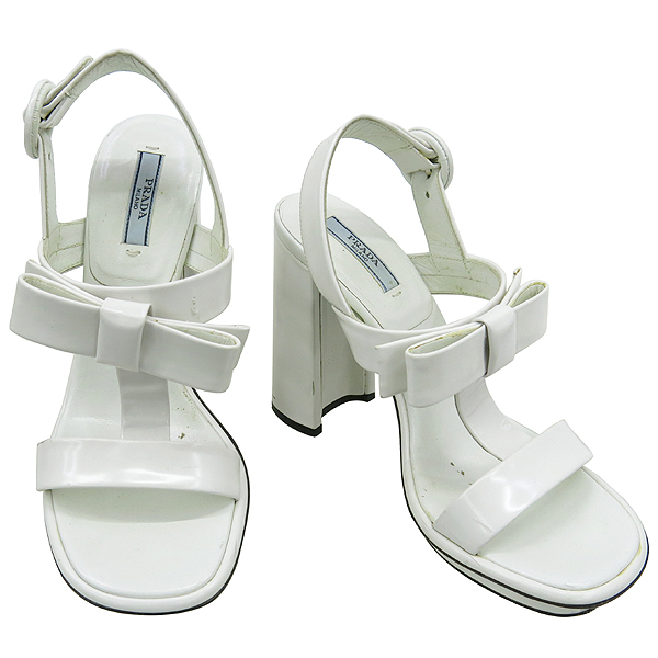 �����  ����