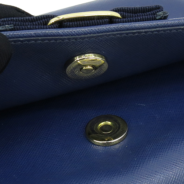 Ferragamo(��󰡸�) 22 B558 ���� ���ǾƳ� ���� �ٶ� ���� ���� ü�� ��� ũ�ν��� [��������] �̹���5 - ���̺��� �߰���ǰ