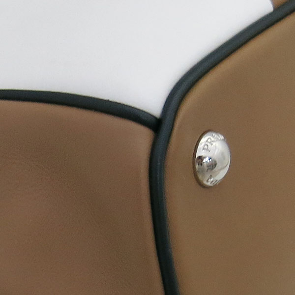 Prada(�����) 1BA031 ������ ���� �÷� ī�� ���� ��Ʈ�� + ���� �Ŀ�ġ [�λ꼾�Һ���] �̹���5 - ���̺��� �߰���ǰ