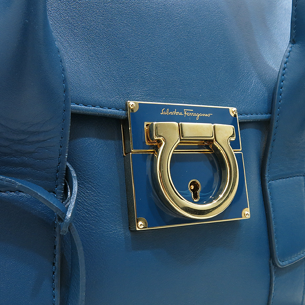 Ferragamo(��󰡸�) 21D941 ���� �÷� ���� ���� �ΰ� �� ��� SOOKIE S������ ��Ʈ�� + �����Ʈ�� 2WAY [��õ��] �̹���4 - ���̺��� �߰���ǰ