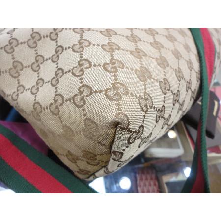 Gucci(����) 189751 GG�ΰ� �ڰ��� ��� ũ�ν��� w �̹���4 - ���̺��� �߰���ǰ