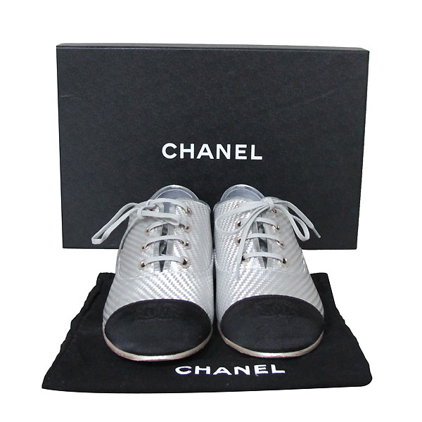 ����  ����