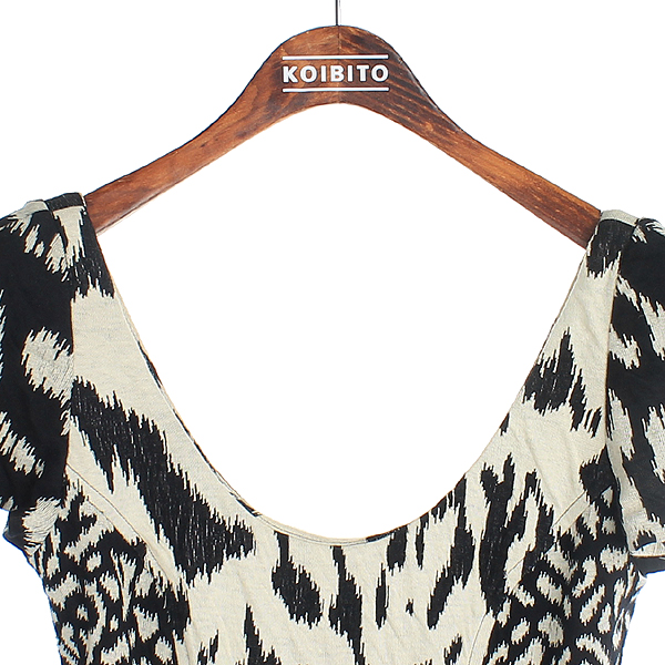 DIANEvonFURSTENBERG(���̾غ��۽��ٹ���) �� 100% �����ĵ� ���� ȭ��Ʈ �÷� ���ǽ� [��������] �̹���2 - ���̺��� �߰���ǰ