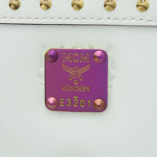 MCM(������) MYA7SBN18WF001 ���� �ΰ� ��� ȭ��Ʈ ���̴�Ʈ ���͵� ��� ������ [��������] �̹���3 - ���̺��� �߰���ǰ