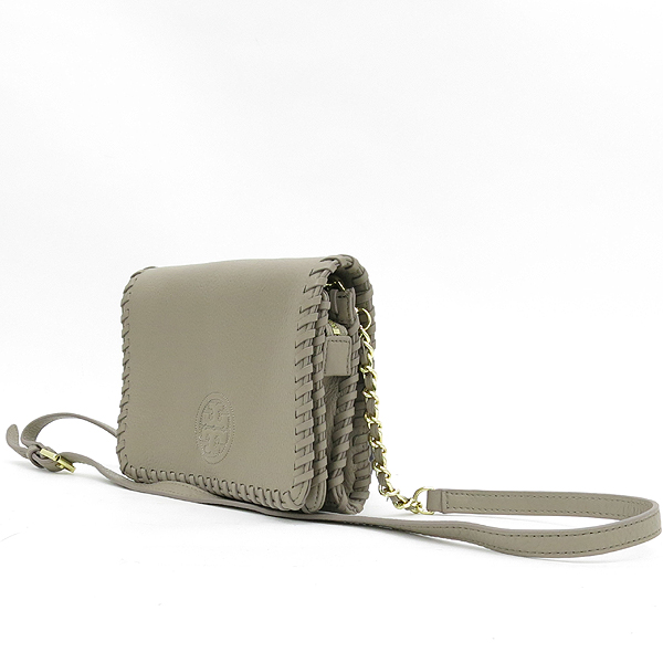 TORY BURCH(�丮��ġ) �Ƹ��� �ΰ� ��� ���� �÷� Ŭ��ġ�� ũ�ν��� [��������] �̹���2 - ���̺��� �߰���ǰ