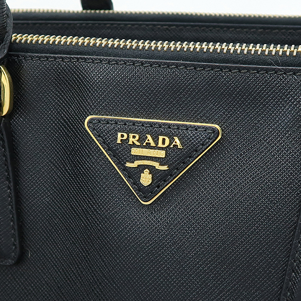 Prada(�����) BN1786 SAFFIANO LUX (���ǾƳ� ����) ���� ���� �ﰢ ����ΰ� ��Ʈ�� [��������] �̹���4 - ���̺��� �߰���ǰ