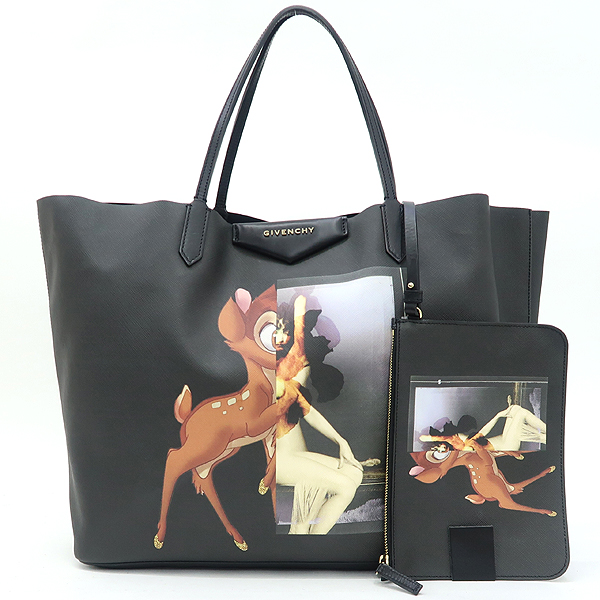 �����  �����