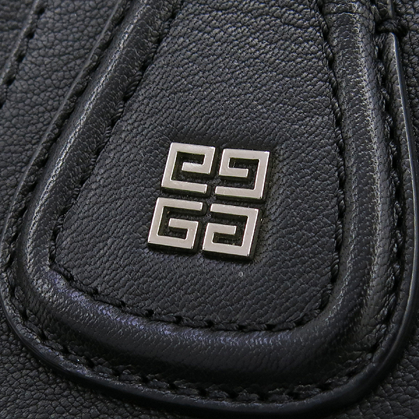 GIVENCHY(�����) 13L5008012 001 �����÷� ��Ʈ��Ų �����ð��� M������ ��Ʈ�� + �����Ʈ�� 2WAY [��������] �̹���4 - ���̺��� �߰���ǰ