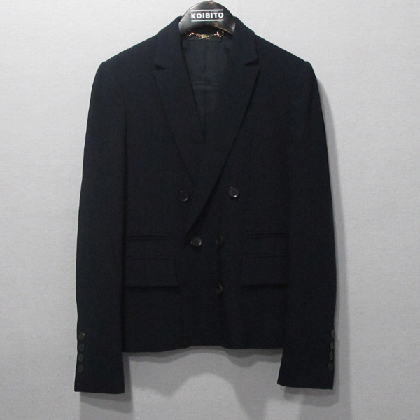 ����  ����