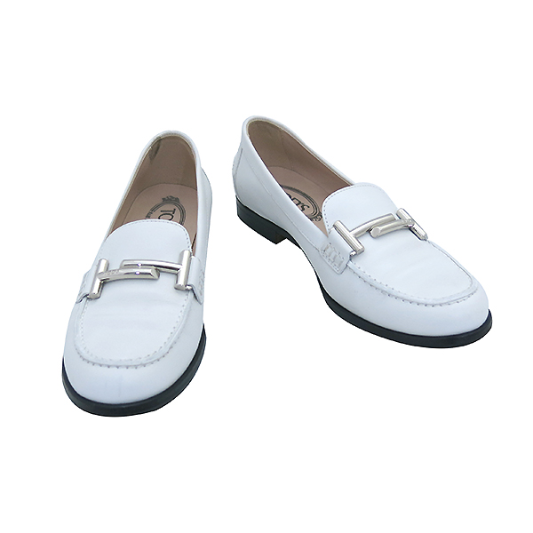 ����  ����