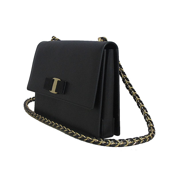 Ferragamo(��󰡸�) 21 E480 ���� �ٶ� ��� ���ǾƳ� ���� ü�� ũ�ν��� [���빮��] �̹���2 - ���̺��� �߰���ǰ