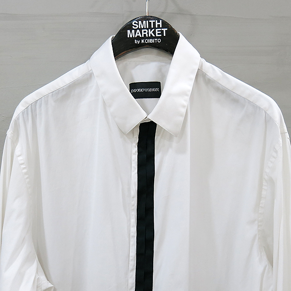 Emporio Armani(�������� �Ƹ�����) �� ȥ�� ȭ��Ʈ �÷� ���� ��ư ������ ���� [�λ꼾�Һ���] �̹���2 - ���̺��� �߰���ǰ