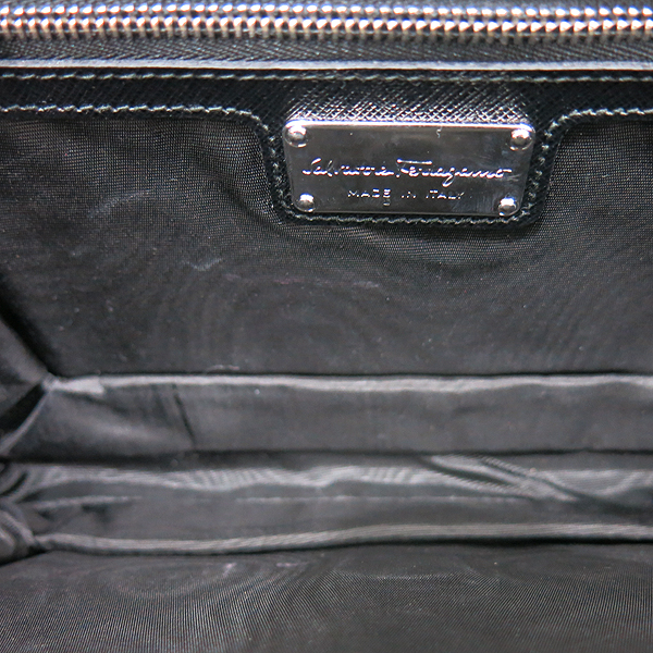 Ferragamo(��󰡸�) 21 D855 ���� ���� GINNY ���� ���� �ٶ� ������� ü�� ũ�ν��� [��õ��] �̹���6 - ���̺��� �߰���ǰ