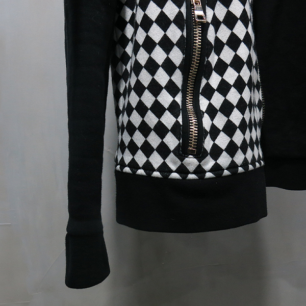 Balmain(�߸�) W6HJ212D552 üũ ��ġ ����Ŀ �ĵ� ���� [��õ��] �̹���4 - ���̺��� �߰���ǰ