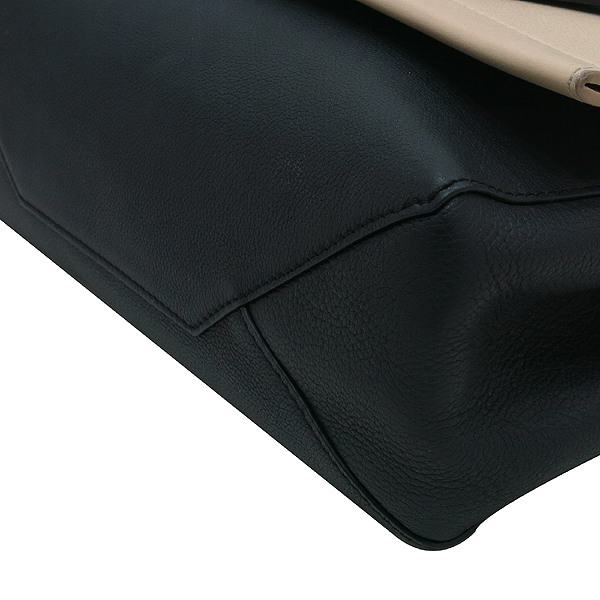 Louis Vuitton(���̺���) M50252 �ٴ��� ���͸� ī�� ���� Ʈ����Ʈ �� ��� ����(LOCKME) II ž �ڵ� ��Ʈ�� + ��� ��Ʈ�� [��õ��] �̹���6 - ���̺��� �߰���ǰ