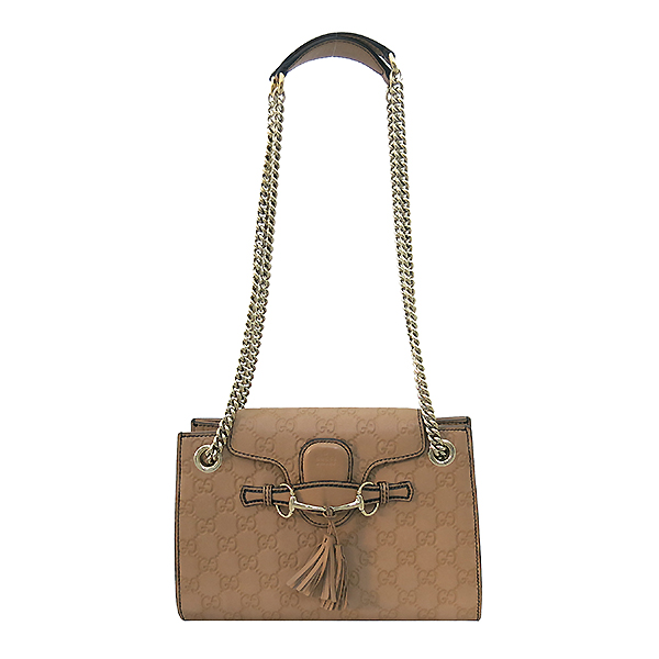 ����  �����