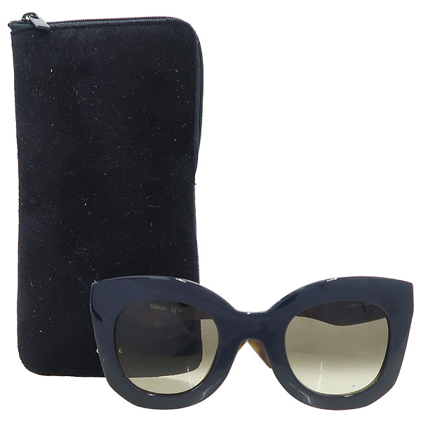 ������  ���۶�