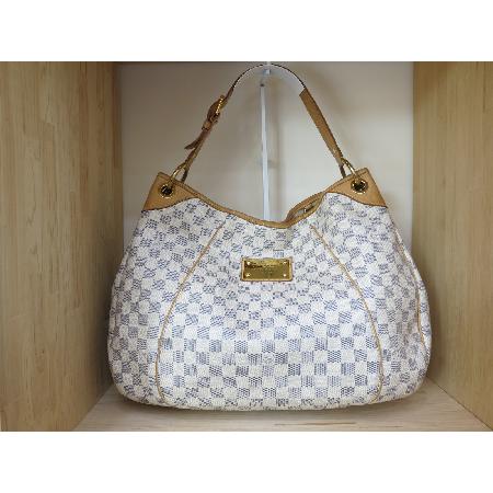 ���̺���  �����