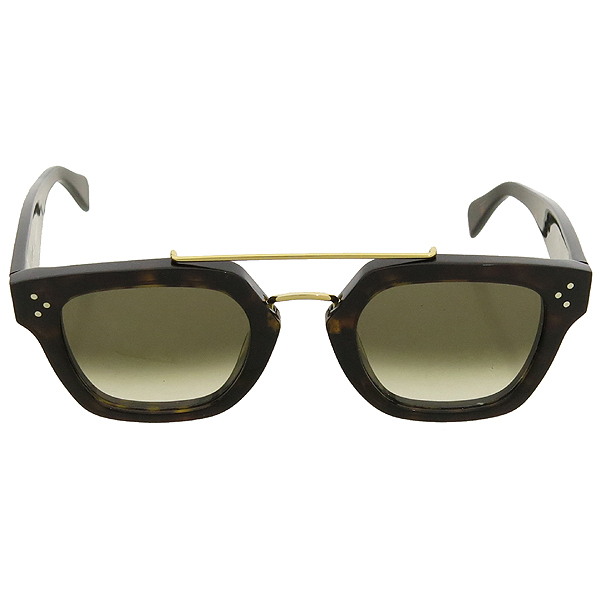 ������  ���۶�