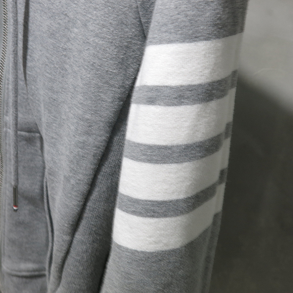 THOM BROWNE(�����) FJT001A �� 100% �׷��� �÷� �缱���� ������ Ʈ���̴� �ĵ� ���� [��õ��] �̹���2 - ���̺��� �߰���ǰ