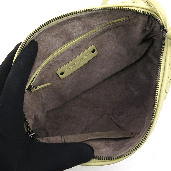 BOTTEGAVENETA (���װ�����Ÿ) 245354 NAPPA (�簡��) ��Ʈ��ġ���� ũ�ν��� [��������] �̹���5 - ���̺��� �߰���ǰ