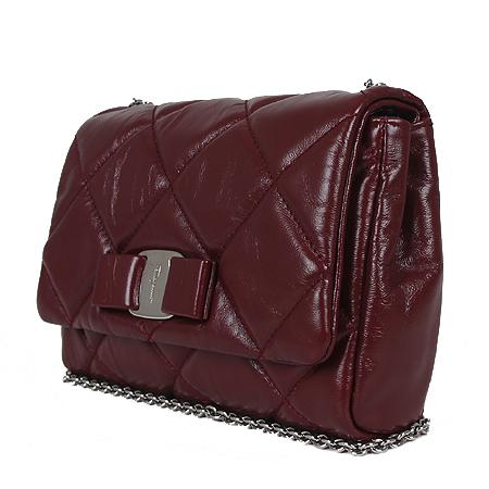 Ferragamo(��󰡸�) 22 C150 ���� �ٶ���� ���ǵ� ���� ���� ü�� ũ�ν���[���ֻ���] �̹���3 - ���̺��� �߰���ǰ