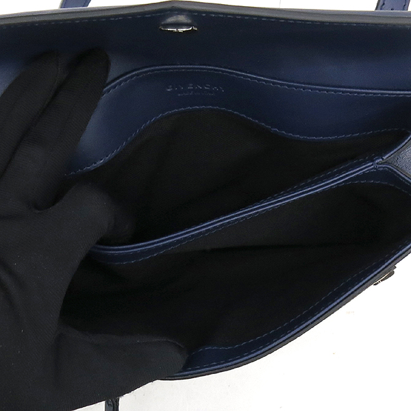 GIVENCHY(�����) BB05462784 ��Ƽ ���� �࿡�� ũ�ν��� [��������] �̹���5 - ���̺��� �߰���ǰ