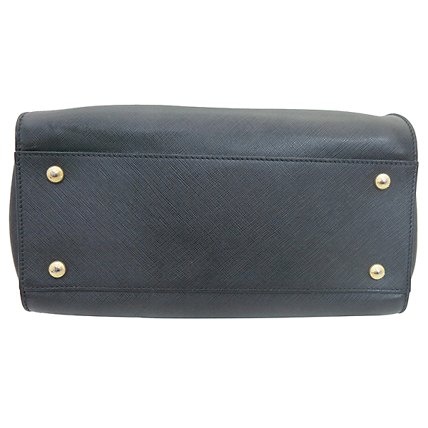 Ferragamo(��󰡸�) 21 F317 ���� �÷� ���ǾƳ� ���� ��ġ�� ��� ��Ű ���� 2WAY [�λ꼾�Һ���] �̹���3 - ���̺��� �߰���ǰ