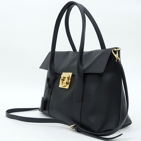 Ferragamo(��󰡸�) 21 F015 �����۵� ���� ��ġ��ΰ� ��� ���� ���� ��Ű 2WAY [��������] �̹���3 - ���̺��� �߰���ǰ