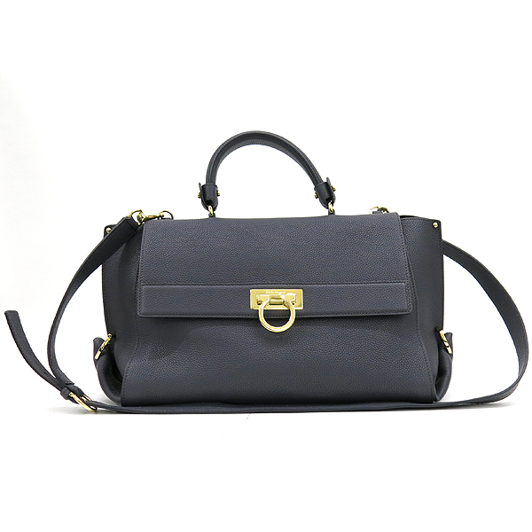 Ferragamo(��󰡸�) 21 F968 ���� ��ġ�� �ΰ� ��� �׷��� ���� ���Ǿ� ��Ʈ�� + ��Ʈ�� 2WAY [��������] �̹���2 - ���̺��� �߰���ǰ