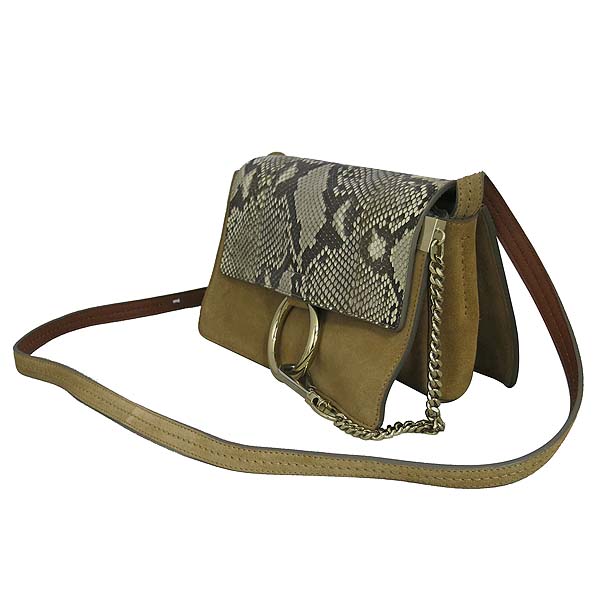 Chloe(���ο�) ������ �����̵� ������ Ʈ���� Faye(����) ���� ��� �� ũ�ν��� [���빮��] �̹���3 - ���̺��� �߰���ǰ