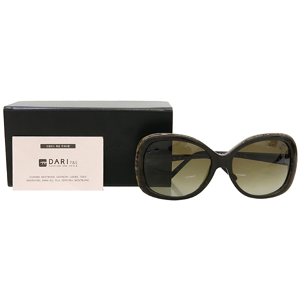 �����  ���۶�