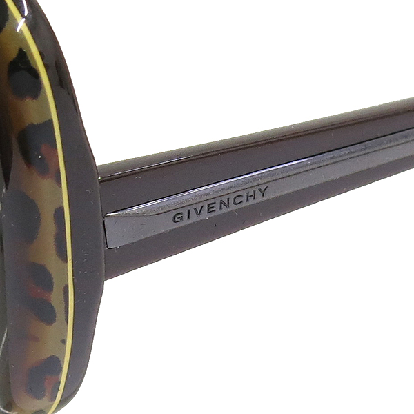 GIVENCHY(�����) SGV793 ���� �÷� �׶��̼� ���۶� [��������] �̹���5 - ���̺��� �߰���ǰ