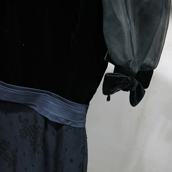 VALENTINO(�߷�Ƽ��) ���� ���� + ���̺� �÷� ���� ��� ���ǽ� [��õ��] �̹���2 - ���̺��� �߰���ǰ