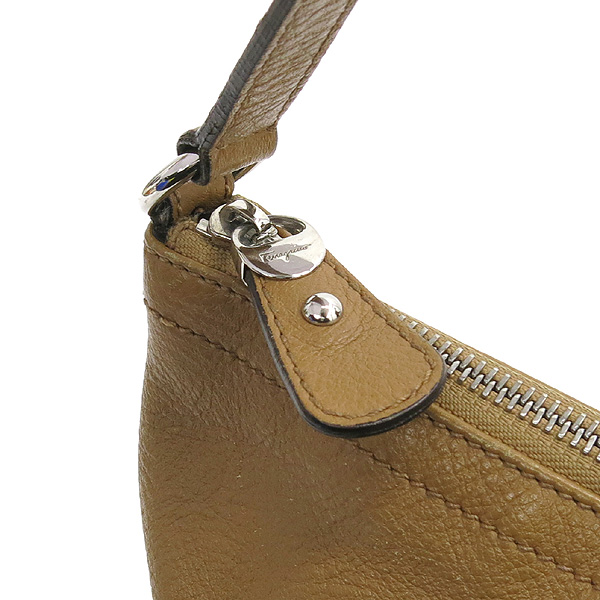 Ferragamo(��󰡸�) ��ġ�� �ΰ� ��� ����� ����� [��������] �̹���4 - ���̺��� �߰���ǰ