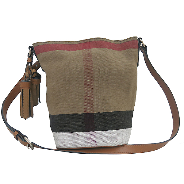 Burberry(������) 3982933 üũ ĵ���� �ֽ��� ���� ������ ���� ���� Ʈ���� ũ�ν��� + �����Ŀ�ġ [�λ꼾�Һ���] �̹���2 - ���̺��� �߰���ǰ