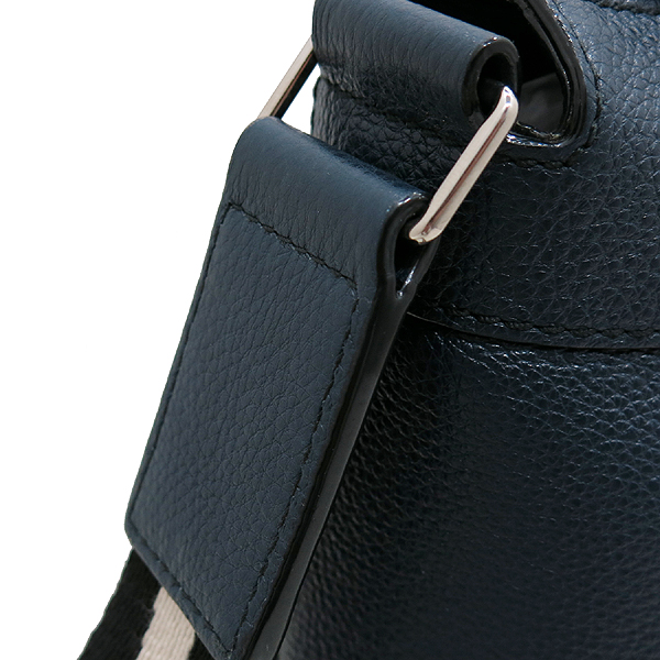 Bally(�߸�) ���̺� �÷� ���� ������ ũ�ν��� [��õ��] �̹���4 - ���̺��� �߰���ǰ