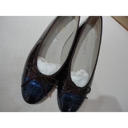 ����  ����