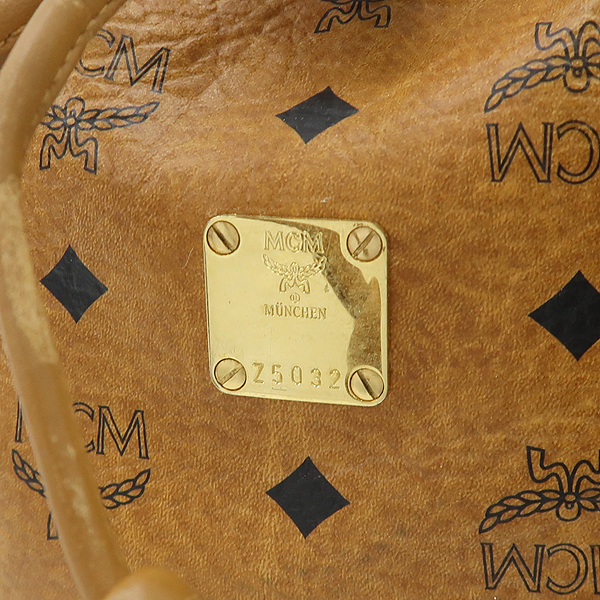 MCM(������) 1013040960122 ���� ���佺 ��ο콺Ʈ�� �ΰ� �ݼ� ��� ��Ʈ�� [��������] �̹���3 - ���̺��� �߰���ǰ