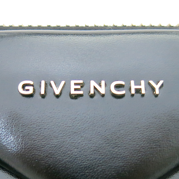 GIVENCHY(�����) BB05100014 001 �������� ���� ANTIGONA ��Ƽ���� M������ ��Ʈ�� + �����Ʈ�� 2WAY [�λ꼾�Һ���] �̹���4 - ���̺��� �߰���ǰ