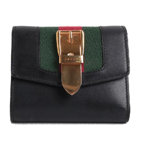 ���� �Ǻ� 3�� ������